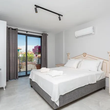 Exclusive Paradise 1