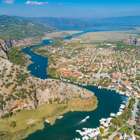 Exclusive Paradise 1 *