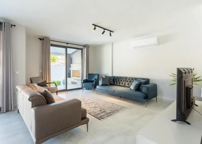 Exclusive Paradise 1 * Дальян