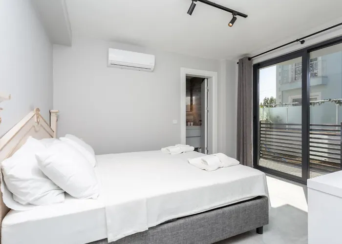 Exclusive Paradise 1 * Дальян